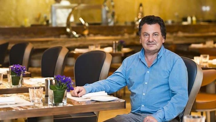 vedat milor akgünler Akıntıya karşı kürek çekenler